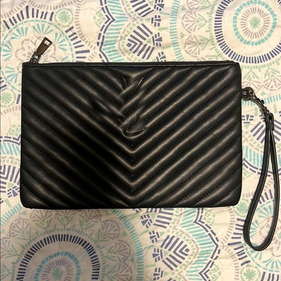 Handbags - Clutch YSL logo hidden